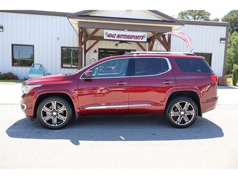 Used 2018 GMC Acadia Denali w/ LPO, Protection Package AWD/4WD image 2