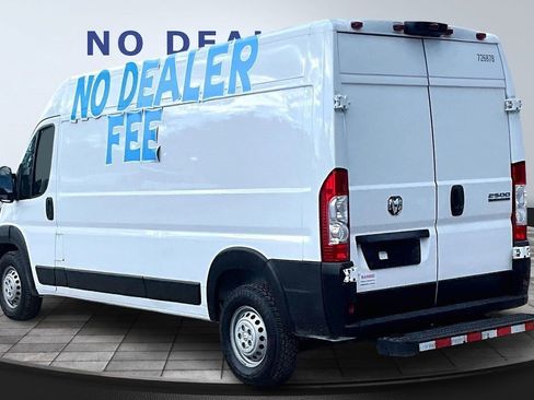 Used 2023 RAM ProMaster 2500 w/ Convenience Group image 4