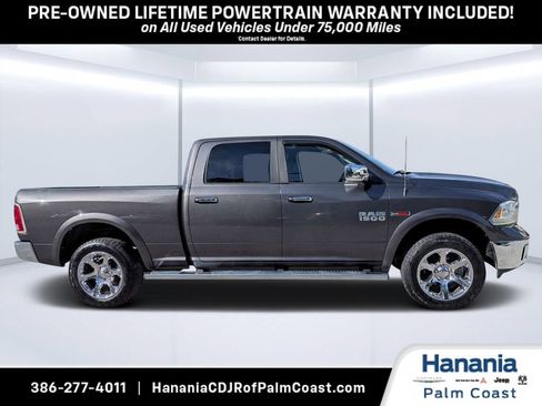 Used 2016 RAM 1500 Laramie w/ Convenience Group AWD/4WD image 2