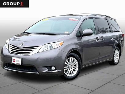 Used 2017 Toyota Sienna XLE