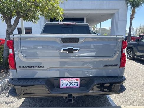 Used 2024 Chevrolet Silverado 1500 ZR2 w/ Technology Package AWD/4WD image 11