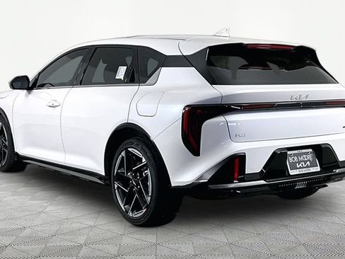 New 2026 Kia K4 GT-Line FWD image 4