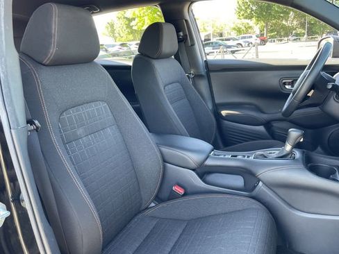 Certified 2025 Honda HR-V Sport image 23