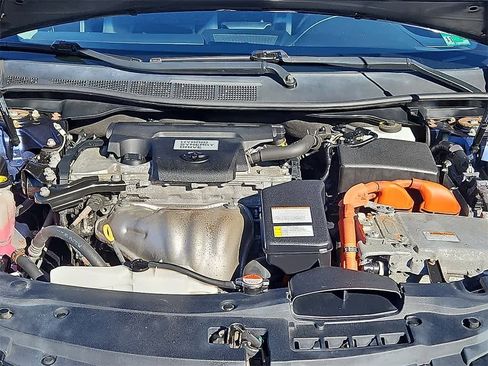 Used 2016 Toyota Camry LE image 28