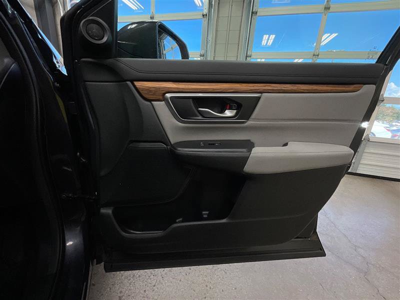 Used 2018 Honda CR-V EX image 30