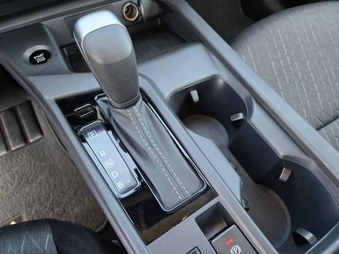 Used 2026 Nissan Sentra SV w/ Floor Mat Package FWD image 27