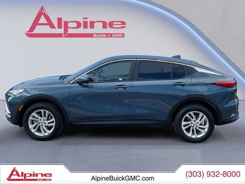 Used 2026 Buick Envista Preferred image 2