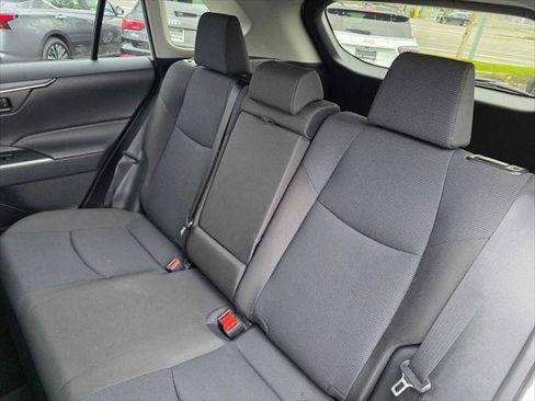 Used 2025 Toyota RAV4 LE AWD/4WD image 16