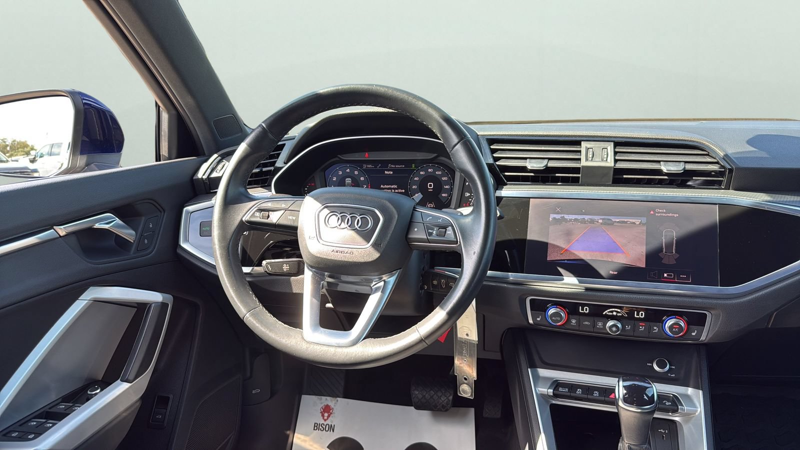 Used 2022 Audi Q3 2.0T Premium AWD/4WD image 8