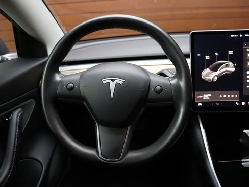 Used 2020 Tesla Model 3 Long Range image 34