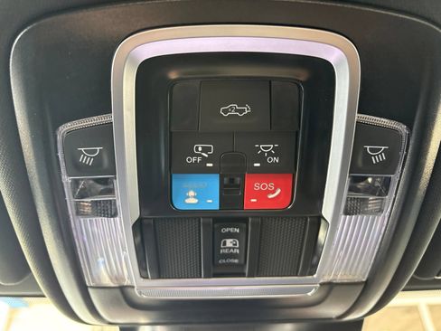 New 2026 RAM 2500 Laramie w/ Night Edition AWD/4WD image 21