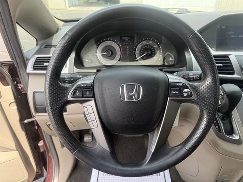 Used 2014 Honda Odyssey LX image 14