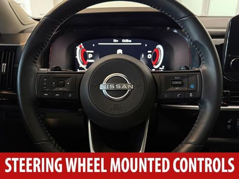 Used 2023 Nissan Pathfinder Platinum w/ Lighting Package (N93) image 12