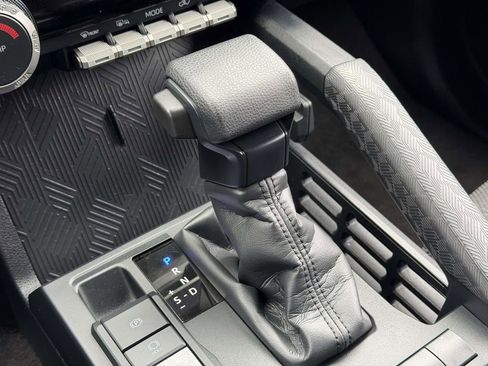 Used 2025 Toyota 4Runner SR5 image 6