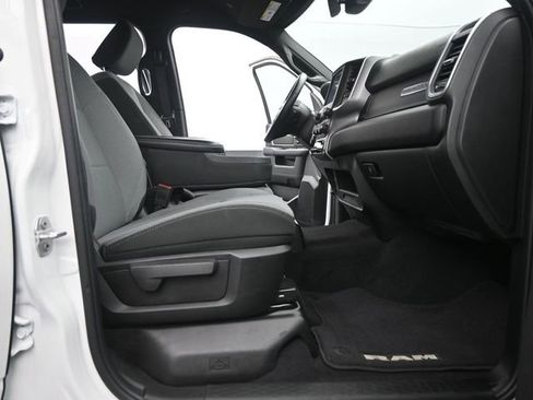 Used 2024 RAM 2500 Big Horn w/ Bed Utility Group image 18