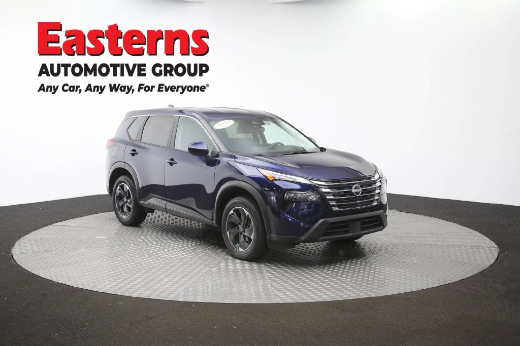 Used 2025 Nissan Rogue SV AWD/4WD image 53