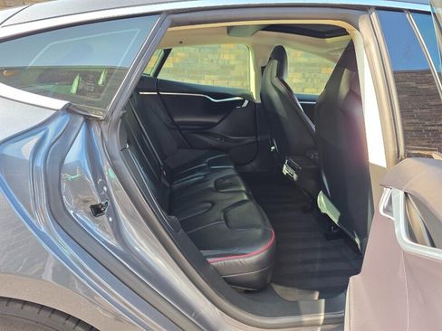 Used 2013 Tesla Model S RWD image 24