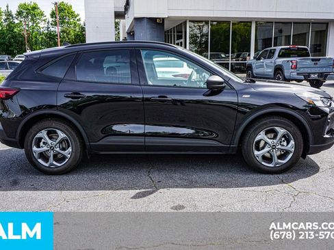 Used 2026 Ford Escape ST-Line FWD image 9
