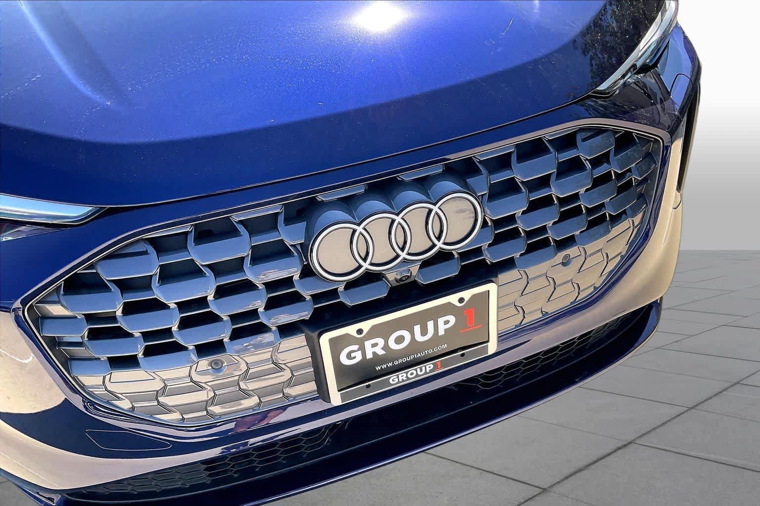 Used 2025 Audi Q5 Premium w/ Convenience Package AWD/4WD image 30