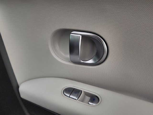 Certified 2024 Hyundai Ioniq 5 SEL AWD/4WD image 13