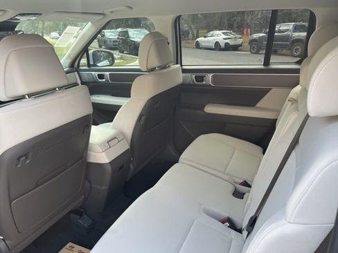 New 2026 Hyundai Santa Fe SE image 11