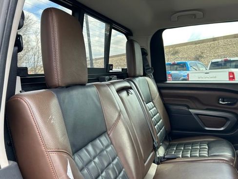 Used 2018 Nissan Titan Platinum Reserve w/ Platinum Utility Package AWD/4WD image 16