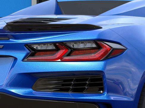 New 2025 Chevrolet Corvette Z06 w/ Chrome Exterior Badge Package image 31