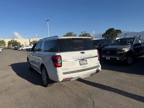 Used 2022 Ford Expedition Max Platinum AWD/4WD image 4