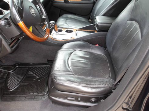 Used 2012 Buick Enclave Leather FWD image 6