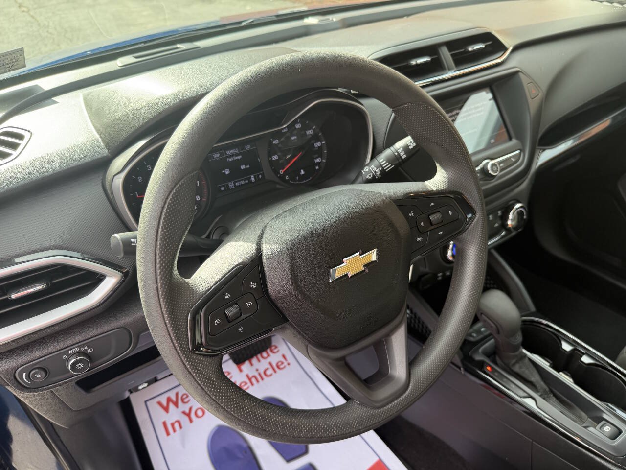 Used 2021 Chevrolet TrailBlazer LS w/ LPO, Blackout Package AWD/4WD image 9
