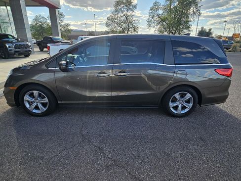 Used 2020 Honda Odyssey EX-L image 2