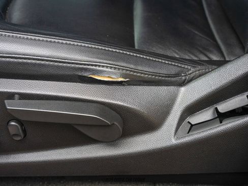 Used 2017 Chevrolet Colorado ZR2 w/ LPO, Premium Interior Package image 55