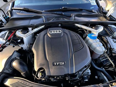 Used 2018 Audi A4 2.0T Premium image 31