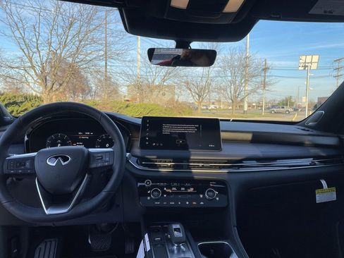 New 2026 INFINITI QX60 Sport w/ Dark Cargo Package image 17