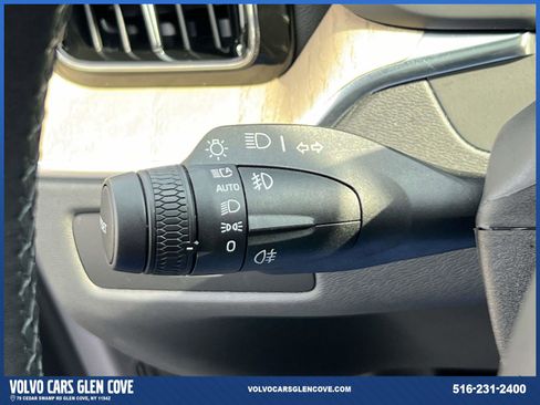 Used 2026 Volvo XC60 B5 Plus w/ Protection Package Premier image 22