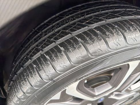 Certified 2023 Subaru Ascent Limited w/ Technology Package image 10