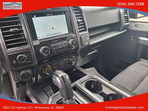Used 2018 Ford F150 XLT w/ Equipment Group 302A Luxury AWD/4WD image 10