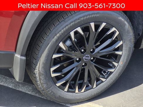 New 2026 Nissan Rogue Dark Armor FWD image 5