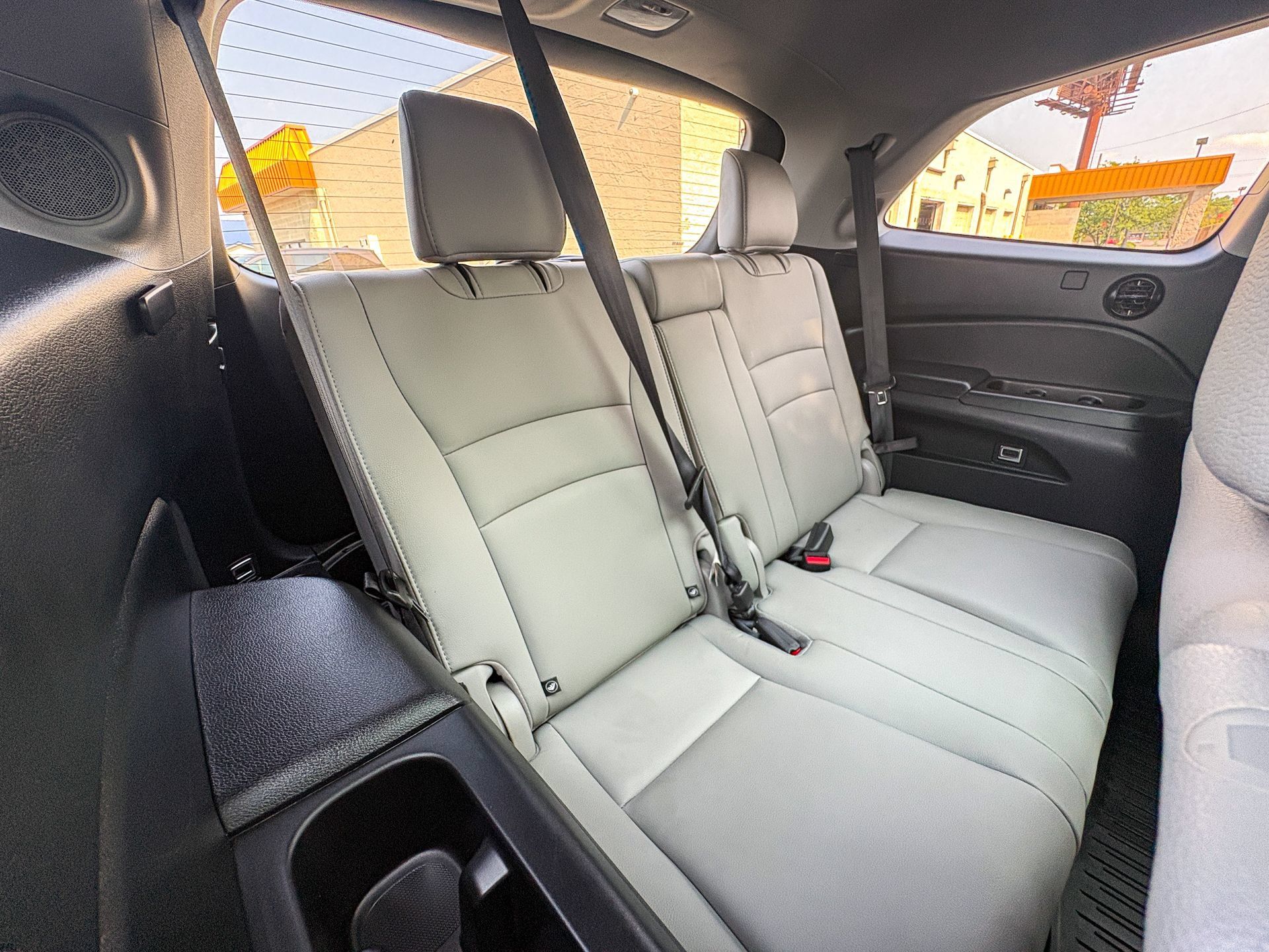 Used 2020 Honda Pilot Elite image 32
