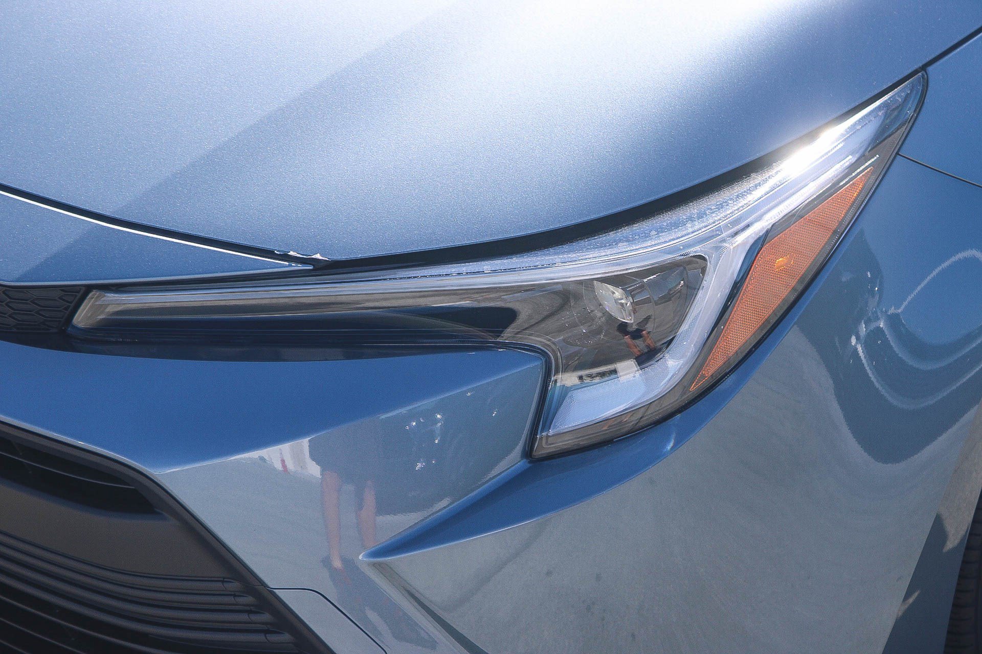 New 2027 Toyota Corolla LE FWD image 5