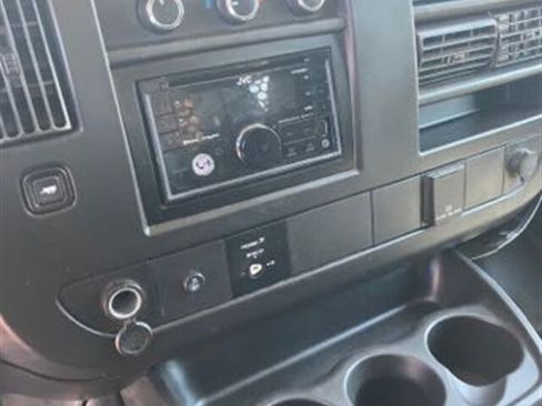 Used 2018 Chevrolet Express 2500 w/ Driver Convenience Package image 11