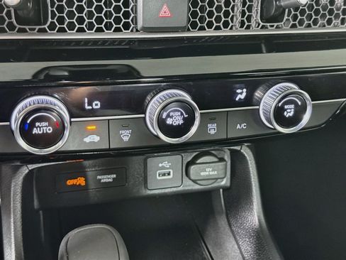 Used 2024 Honda Civic Sport image 17