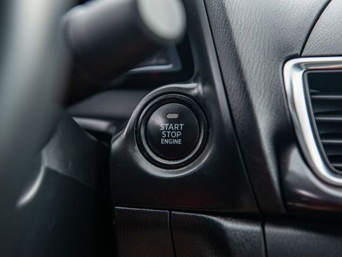 Used 2018 MAZDA MAZDA3 Grand Touring image 26