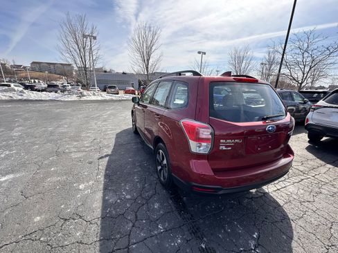 Used 2017 Subaru Forester 2.5i w/ Alloy Wheel Package image 5