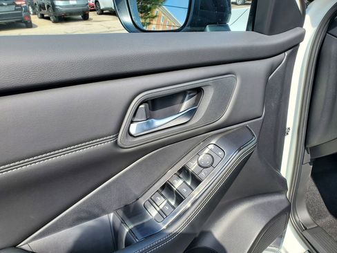 New 2026 Nissan Rogue SV AWD/4WD image 15