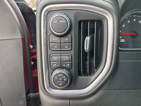 Used 2022 Chevrolet Silverado 2500 LTZ w/ LTZ Plus Package image 19