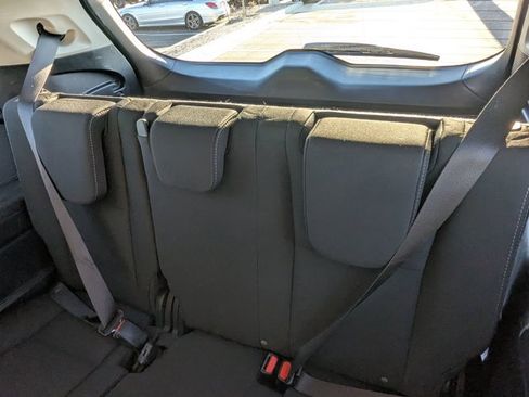 Used 2021 Subaru Ascent Premium w/ Convenience Package image 18