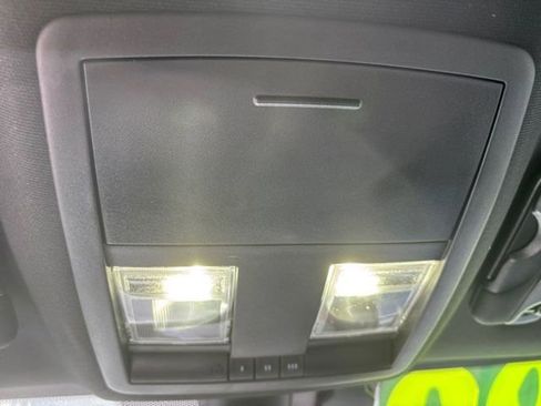 Used 2023 Dodge Challenger R/T Scat Pack w/ T/A Package image 34