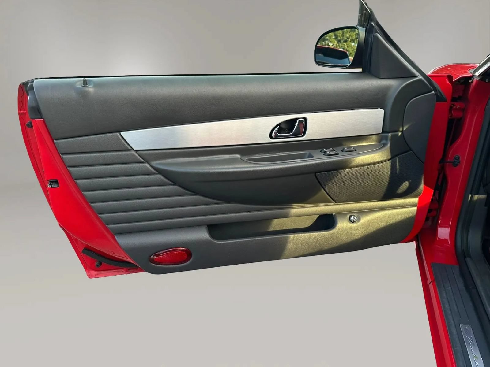 Used 2002 Ford Thunderbird RWD image 12