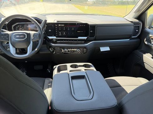 New 2026 GMC Sierra 1500 Elevation image 11